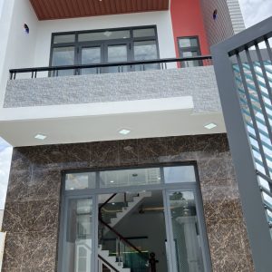 BÁN NHÀ CẦN ĐƯỚC LONG AN.